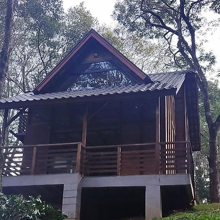 Willa Chale Em Frente Ao Zoologico Kurytyba Zewnętrze zdjęcie